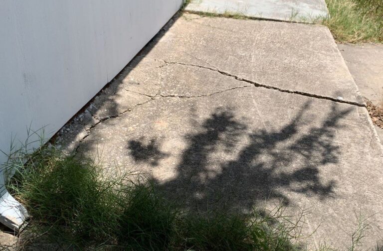 sidewalk crack in need of Southlake foundtion repair